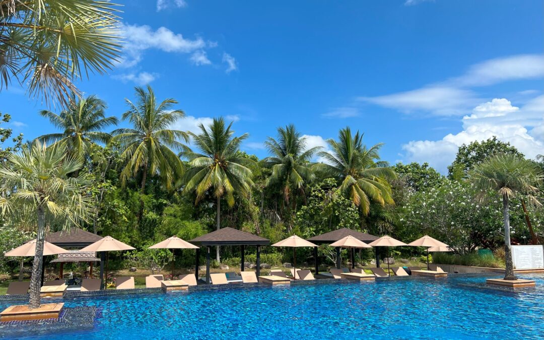 Von Bangkok nach Phuket und zurück nach U-Tapao